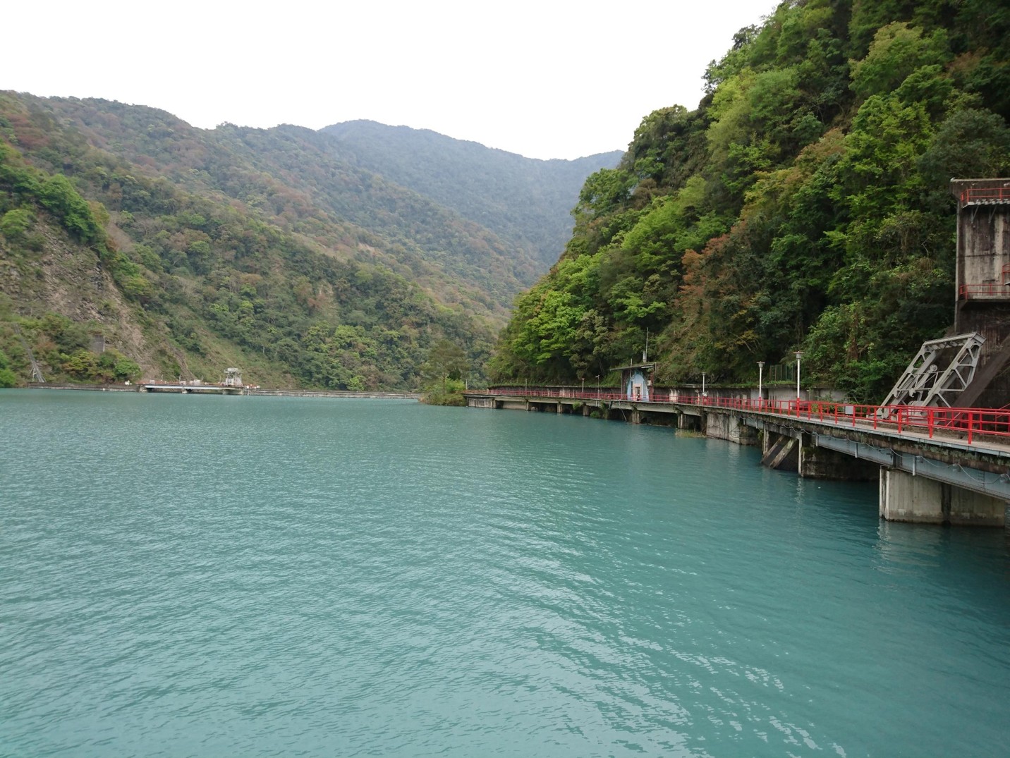 萬大發電廠環境